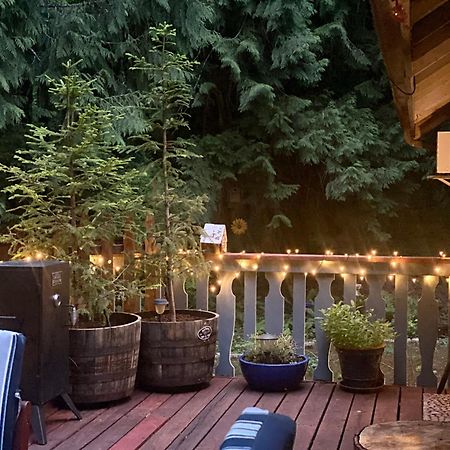 Cozy Bird House W Big Screen! Mount Hood Village Bagian luar foto