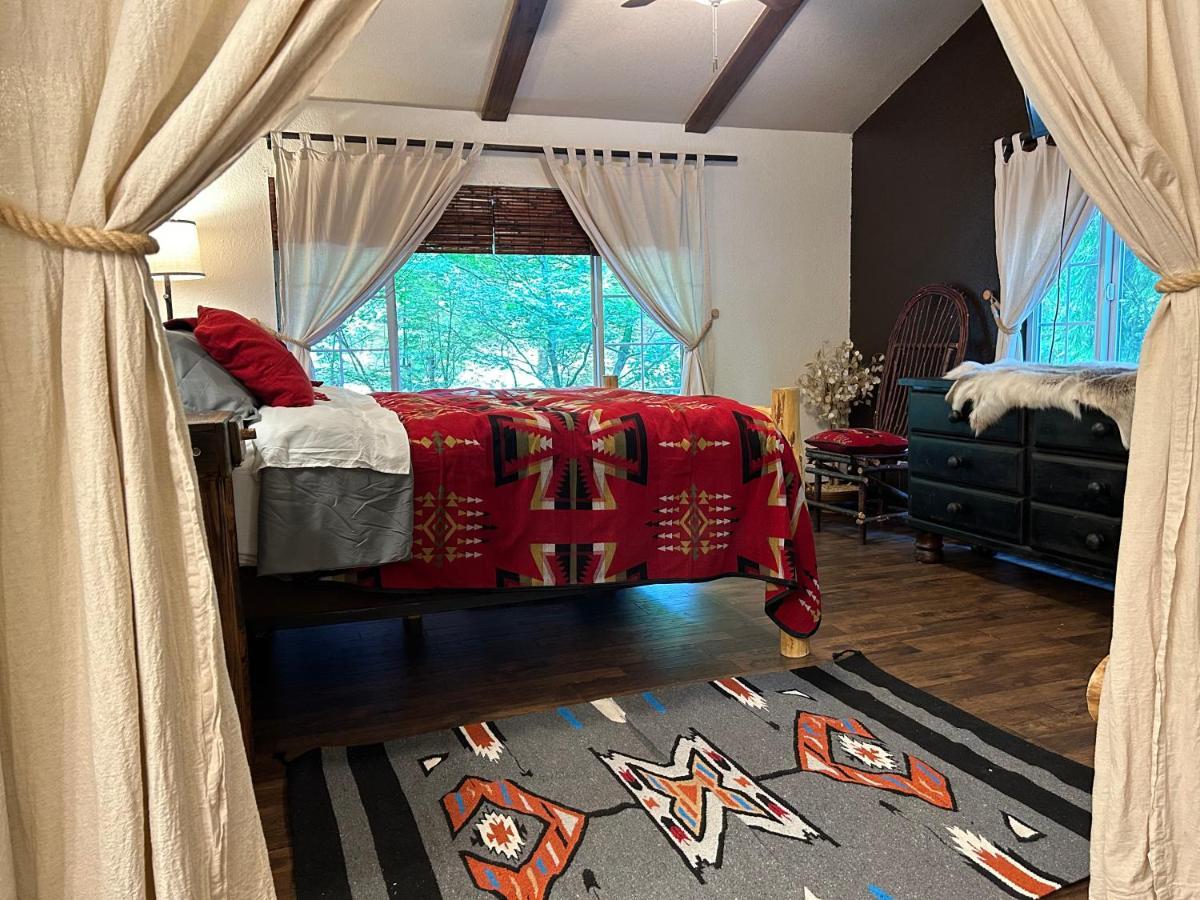 Cozy Bird House W Big Screen! Mount Hood Village Bagian luar foto