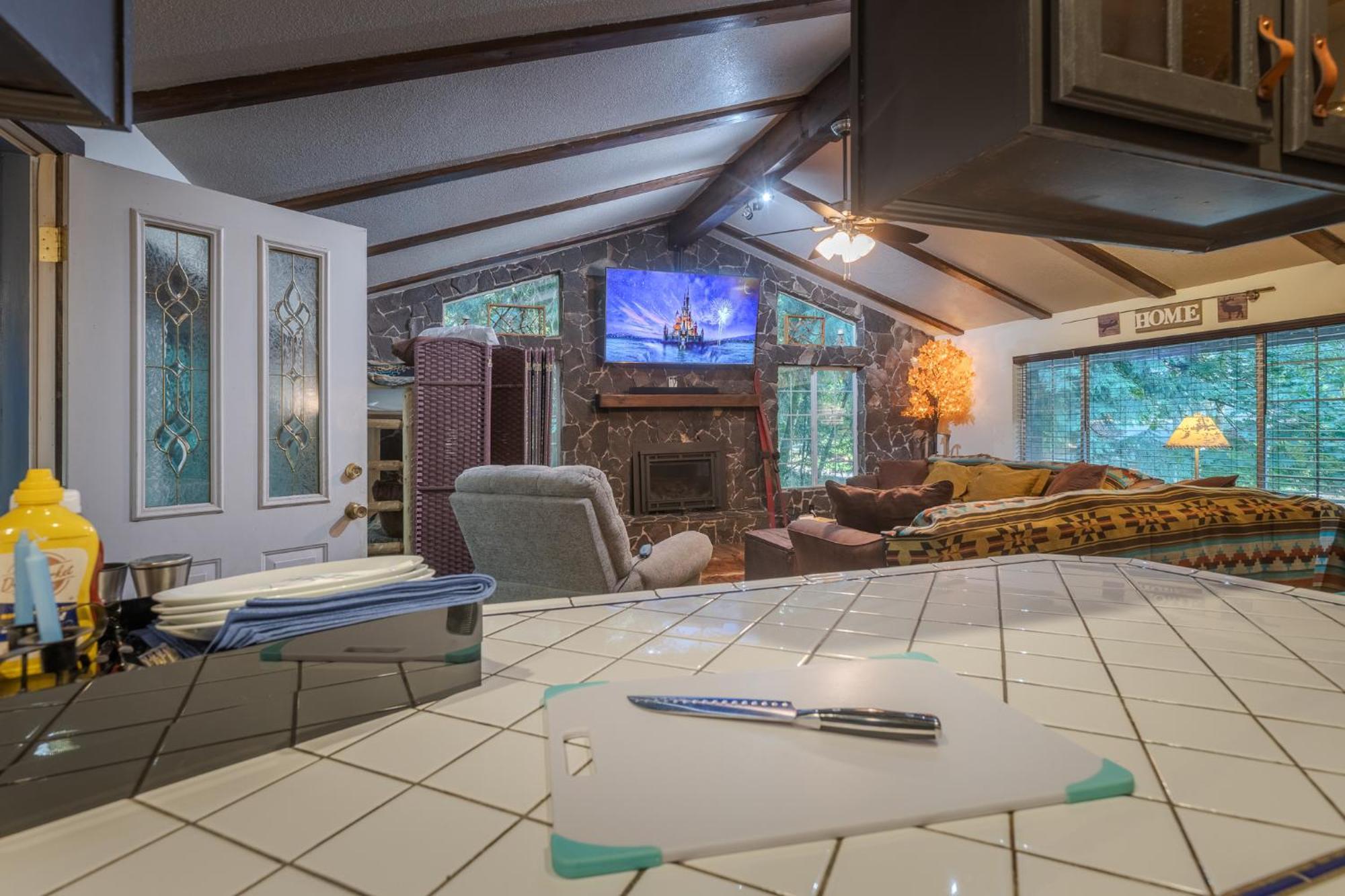 Cozy Bird House W Big Screen! Mount Hood Village Bagian luar foto